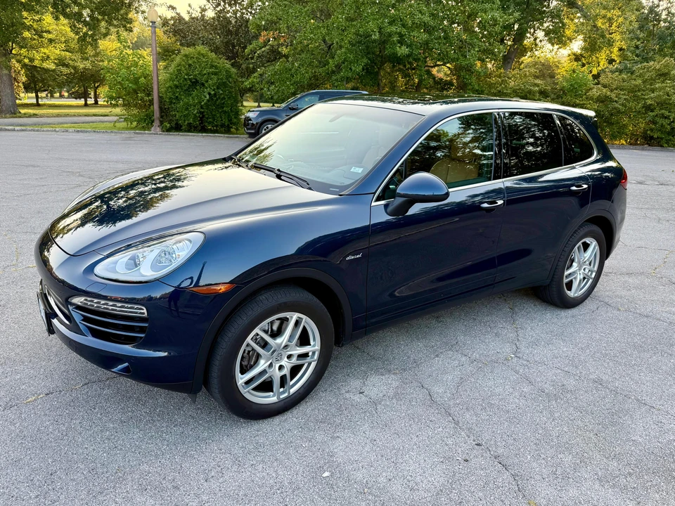 2014 Porsche 958 Cayenne Diesel - Image 11 of 31