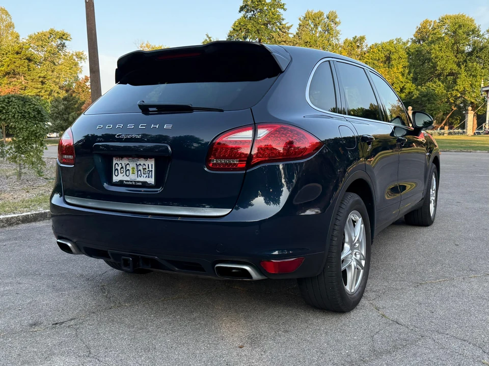 2014 Porsche 958 Cayenne Diesel - Image 26 of 31