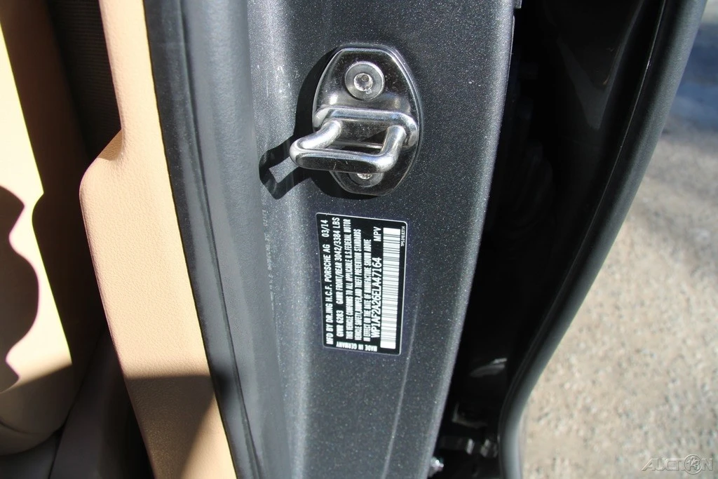 2014 Porsche 958 Cayenne Diesel - Image 10 of 21