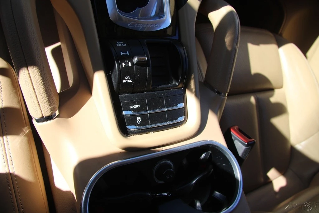 2014 Porsche 958 Cayenne Diesel - Image 18 of 21