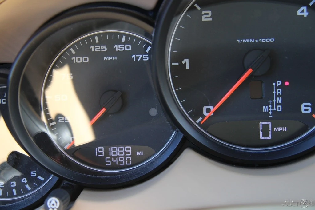 2014 Porsche 958 Cayenne Diesel - Image 15 of 21