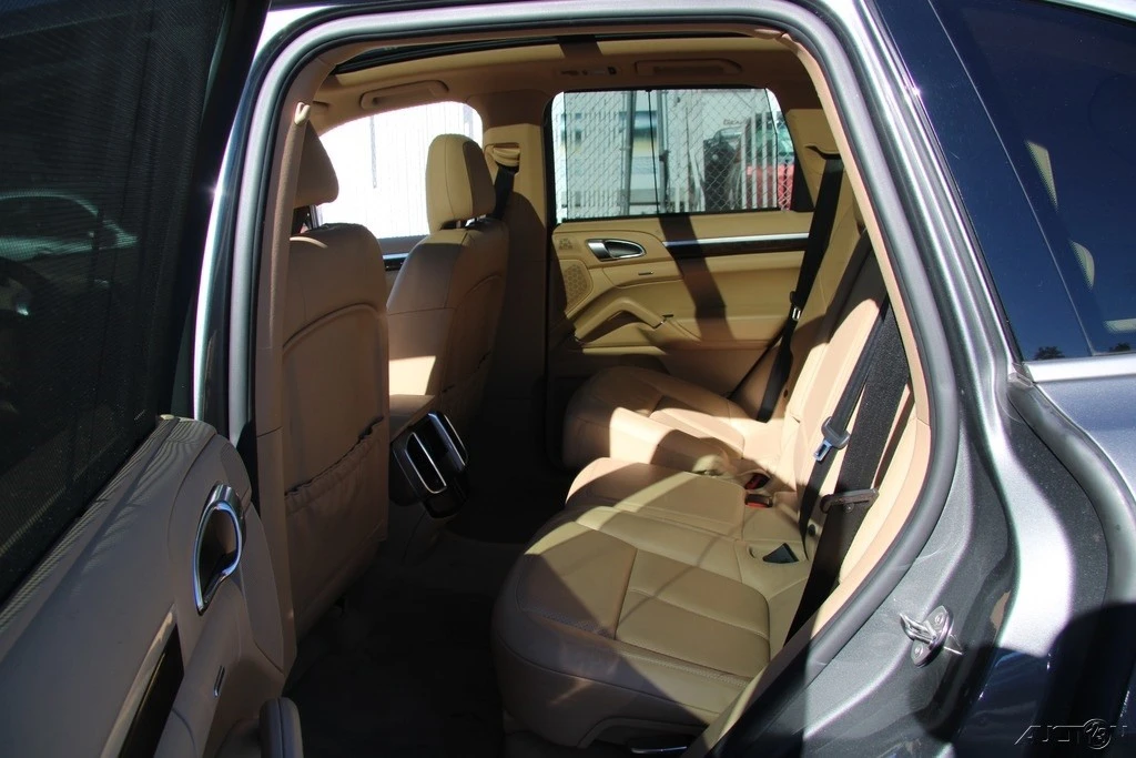 2014 Porsche 958 Cayenne Diesel - Image 20 of 21