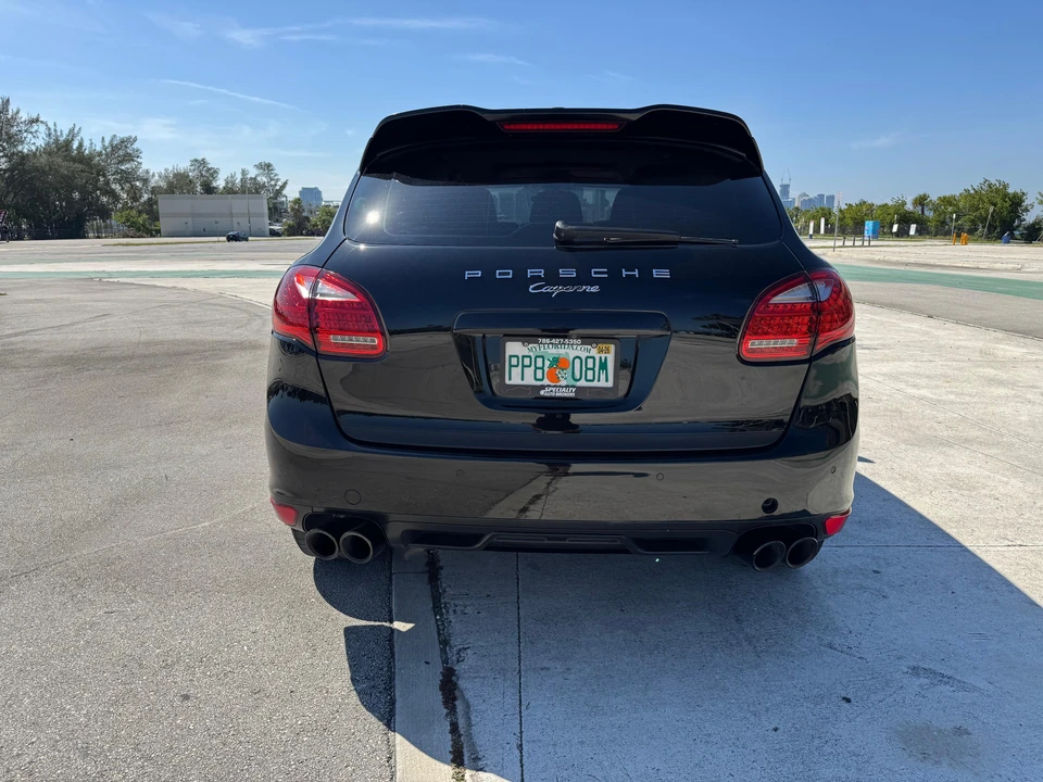 2014 Porsche 958 Cayenne Diesel - Image 17 of 31