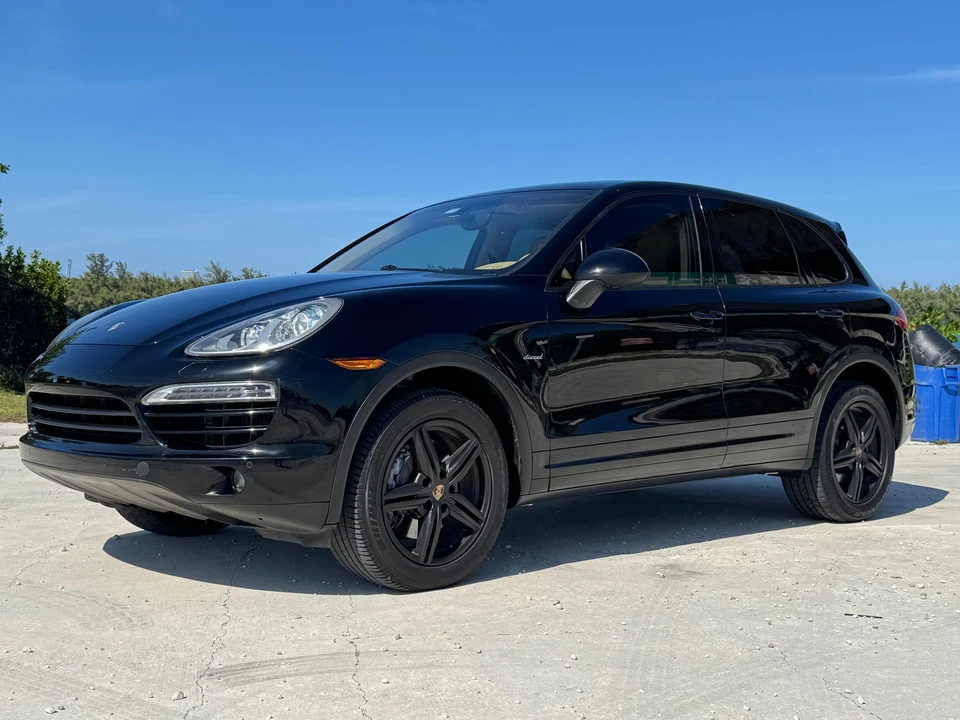 2014 Porsche 958 Cayenne Diesel - Image 11 of 31