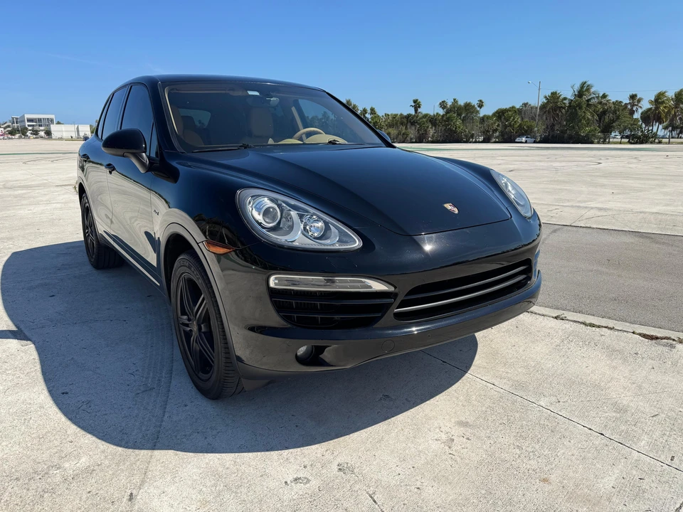 2014 Porsche 958 Cayenne Diesel - Image 26 of 31