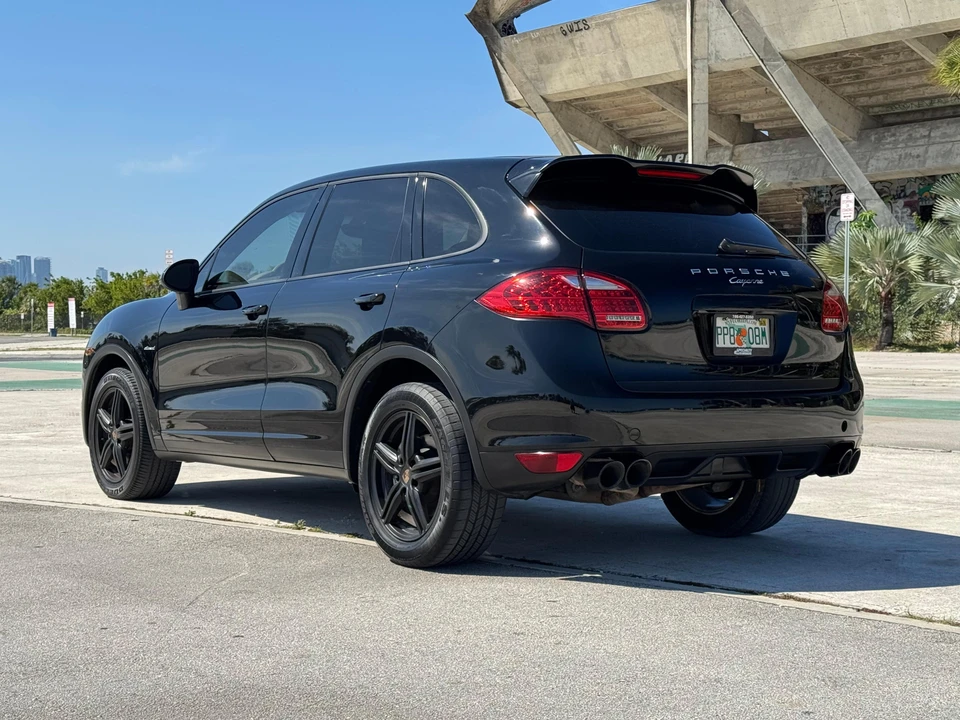 2014 Porsche 958 Cayenne Diesel - Image 15 of 31