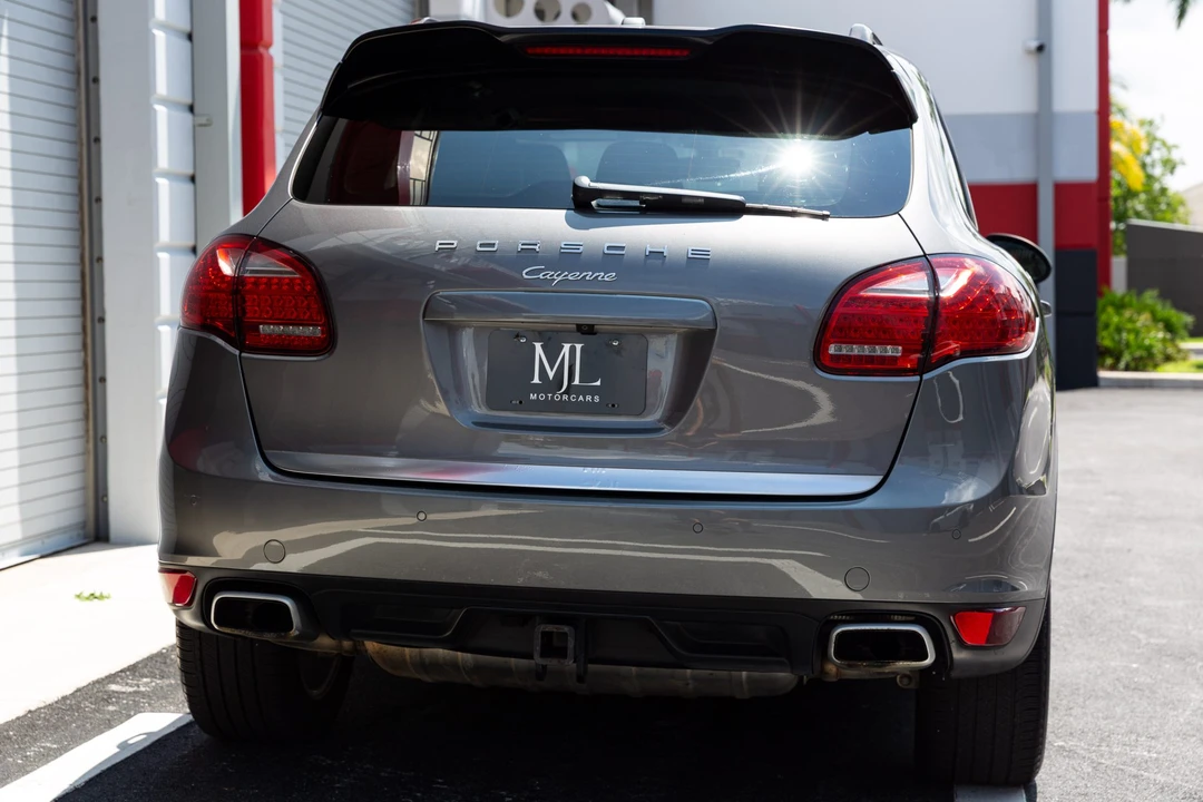 2014 Porsche 958 Cayenne Diesel - Image 19 of 31