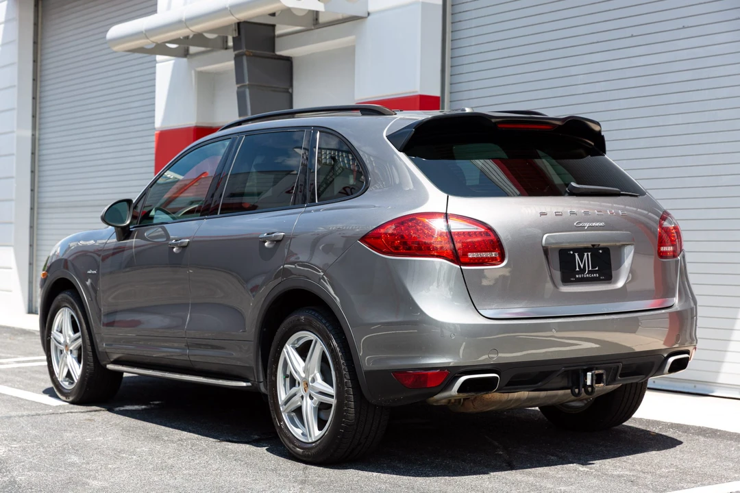 2014 Porsche 958 Cayenne Diesel - Image 15 of 31