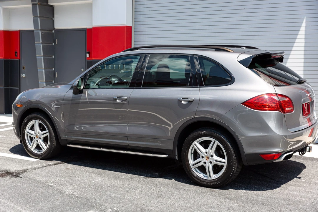 2014 Porsche 958 Cayenne Diesel - Image 13 of 31
