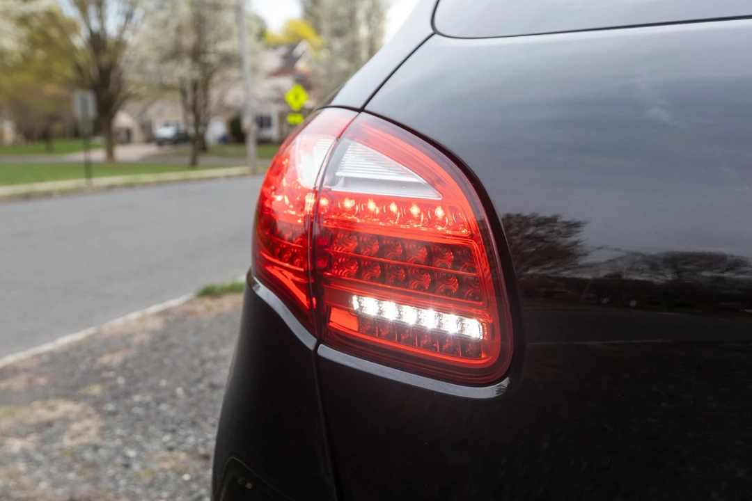 2014 Porsche 958 Cayenne Diesel - Image 24 of 31