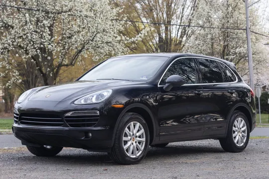 2014 Porsche 958 Cayenne Diesel - Image 2 of 31