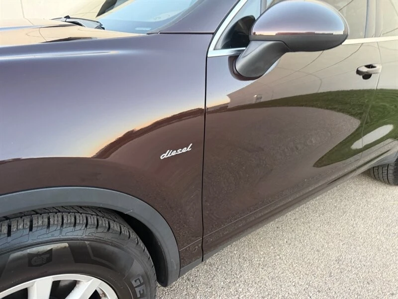 2014 Porsche 958 Cayenne Diesel - Image 2 of 4