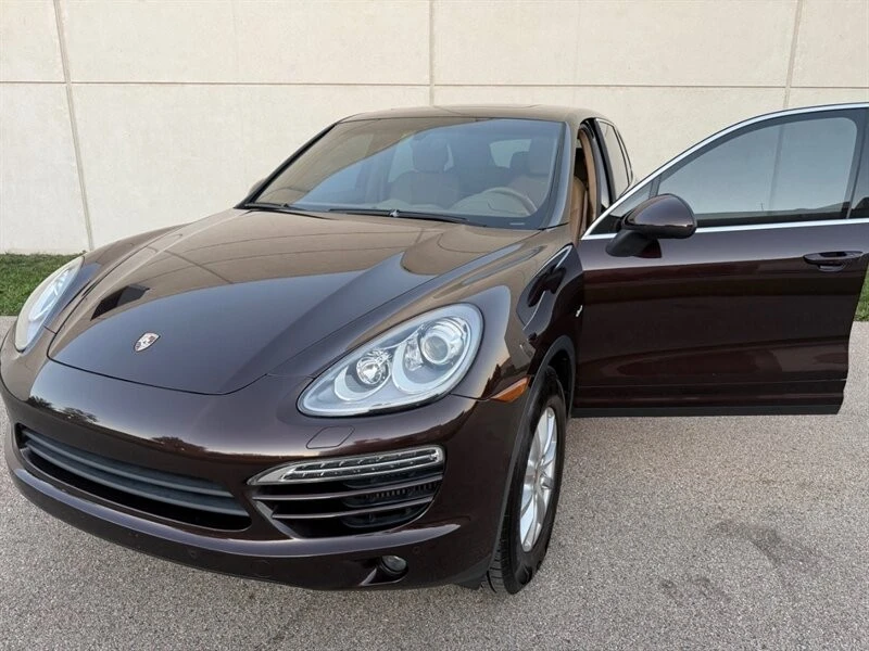2014 Porsche 958 Cayenne Diesel - Image 3 of 4