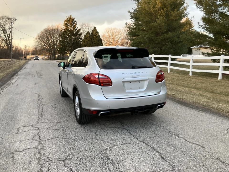2014 Porsche 958 Cayenne Diesel - Image 9 of 31