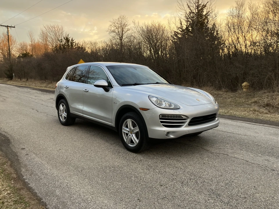 2014 Porsche 958 Cayenne Diesel - Image 17 of 31