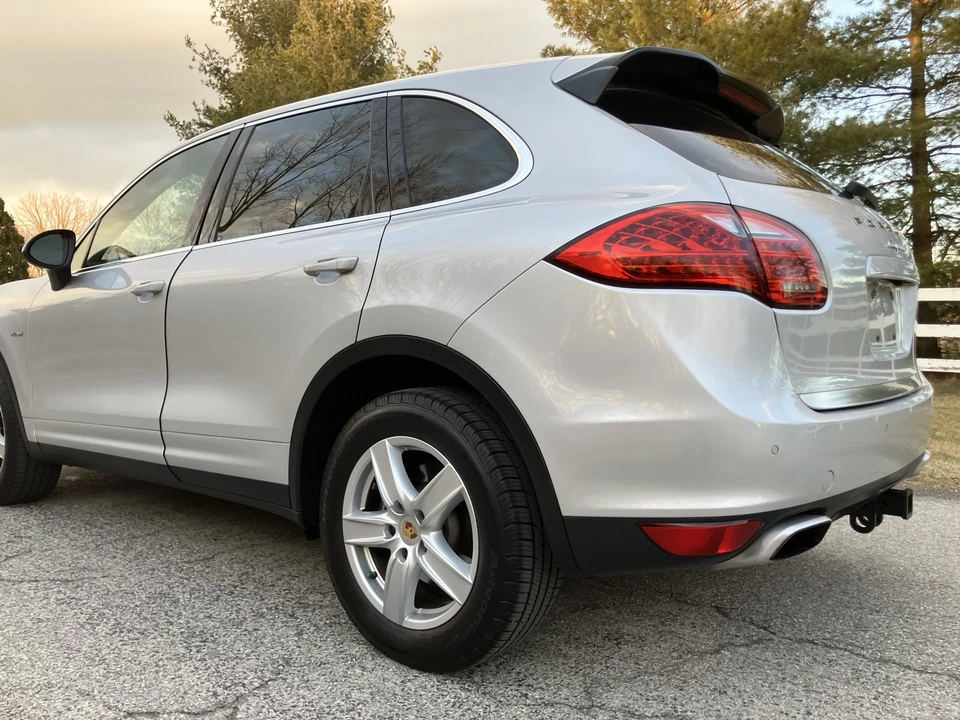 2014 Porsche 958 Cayenne Diesel - Image 24 of 31