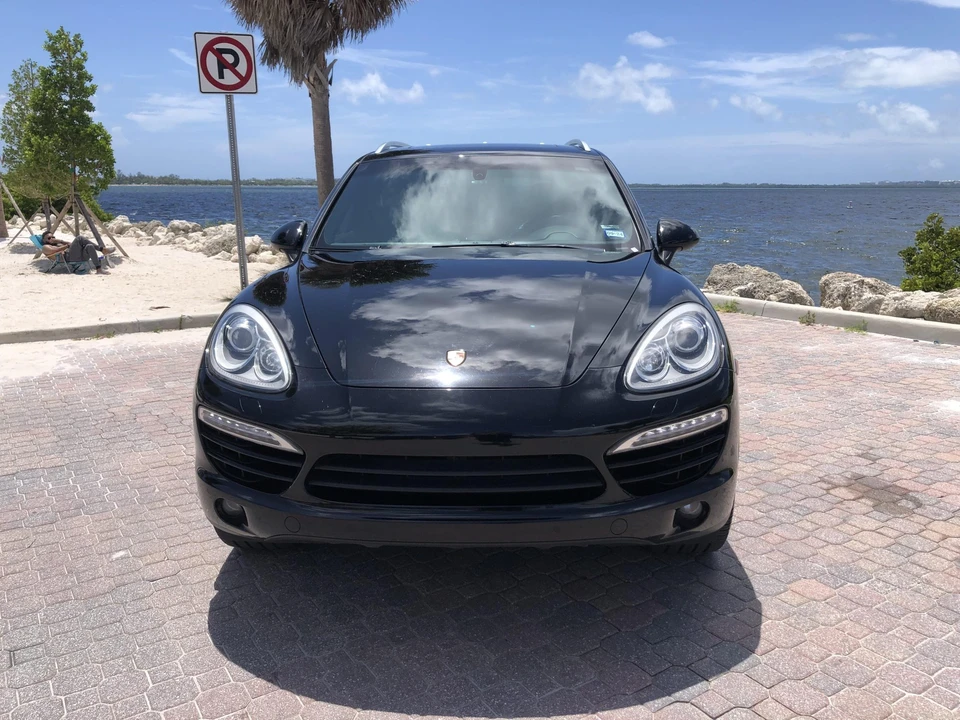 2014 Porsche 958 Cayenne Diesel - Image 30 of 31