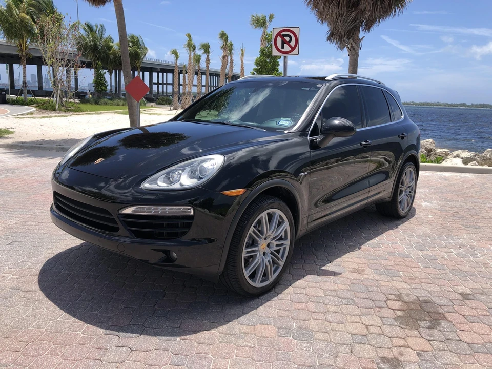 2014 Porsche 958 Cayenne Diesel - Image 3 of 31