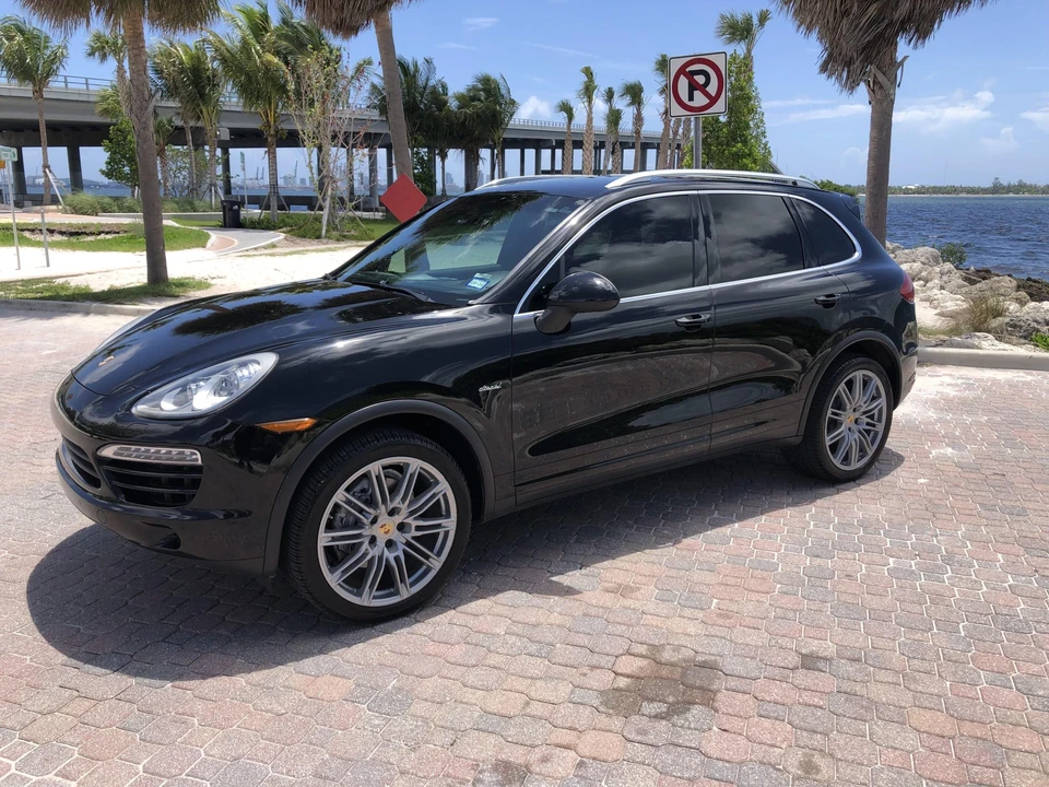 2014 Porsche 958 Cayenne Diesel - Image 8 of 31