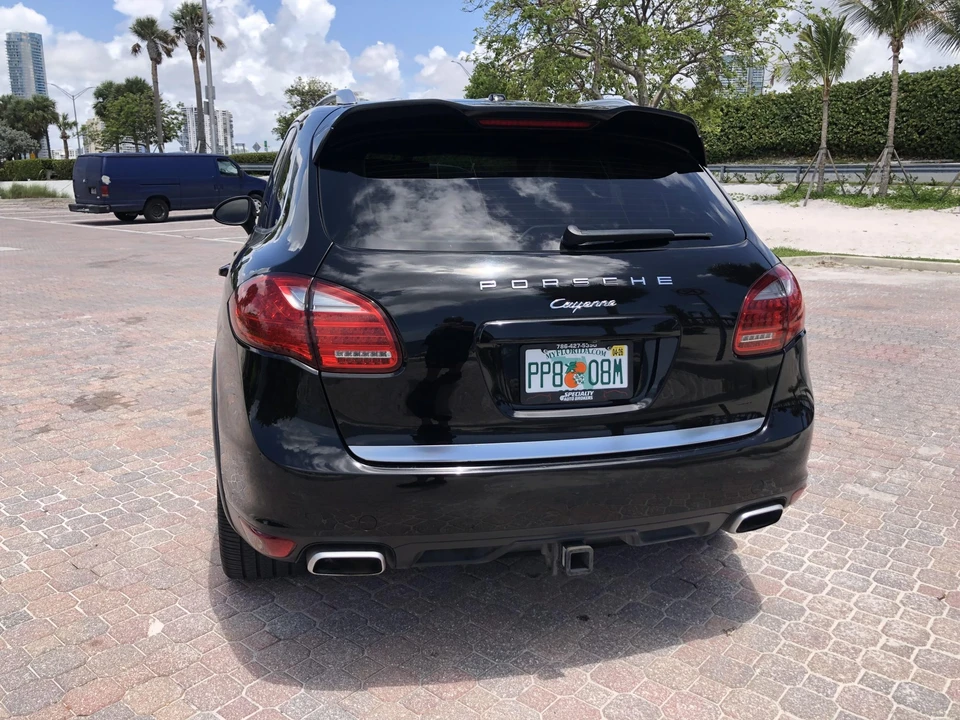 2014 Porsche 958 Cayenne Diesel - Image 17 of 31
