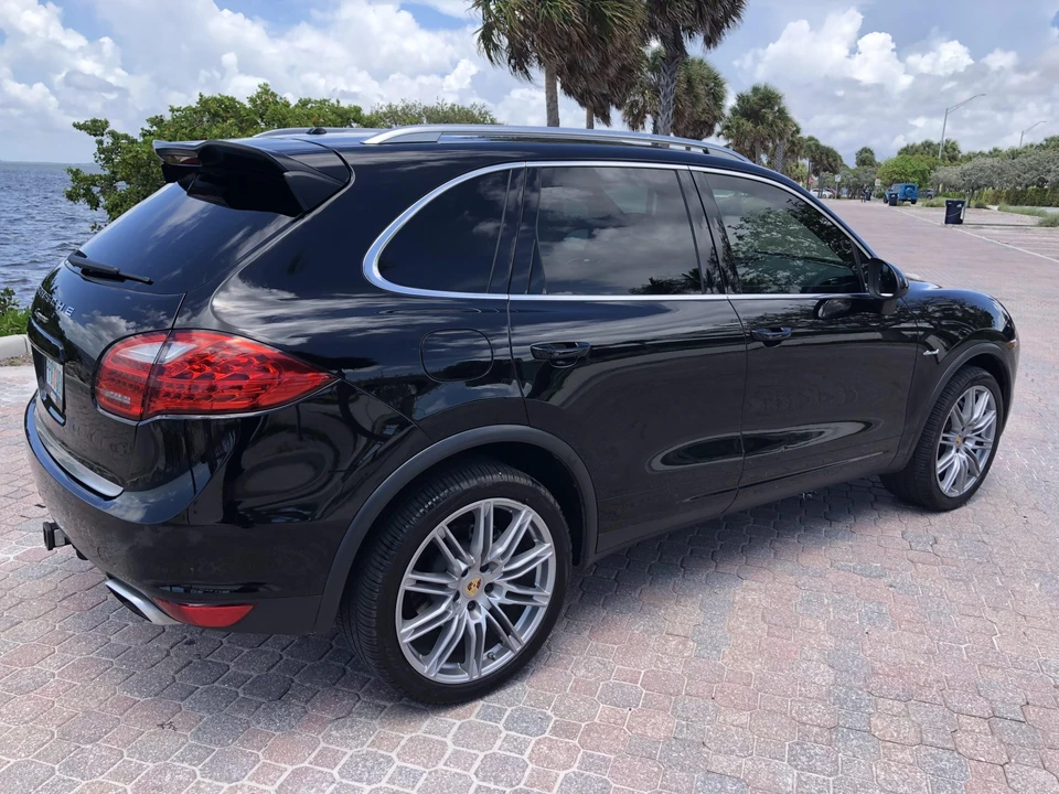 2014 Porsche 958 Cayenne Diesel - Image 21 of 31