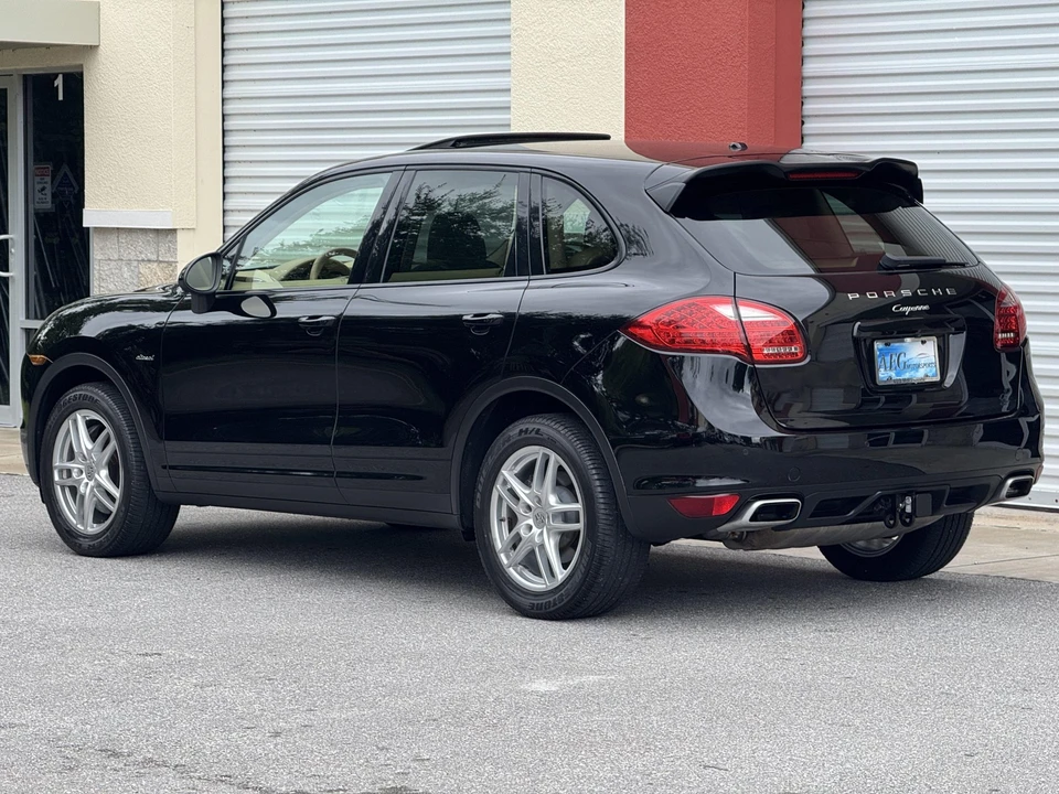 2014 Porsche 958 Cayenne Diesel - Image 8 of 31