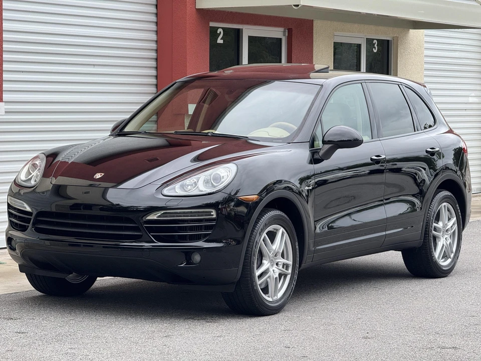 2014 Porsche 958 Cayenne Diesel - Image 3 of 31