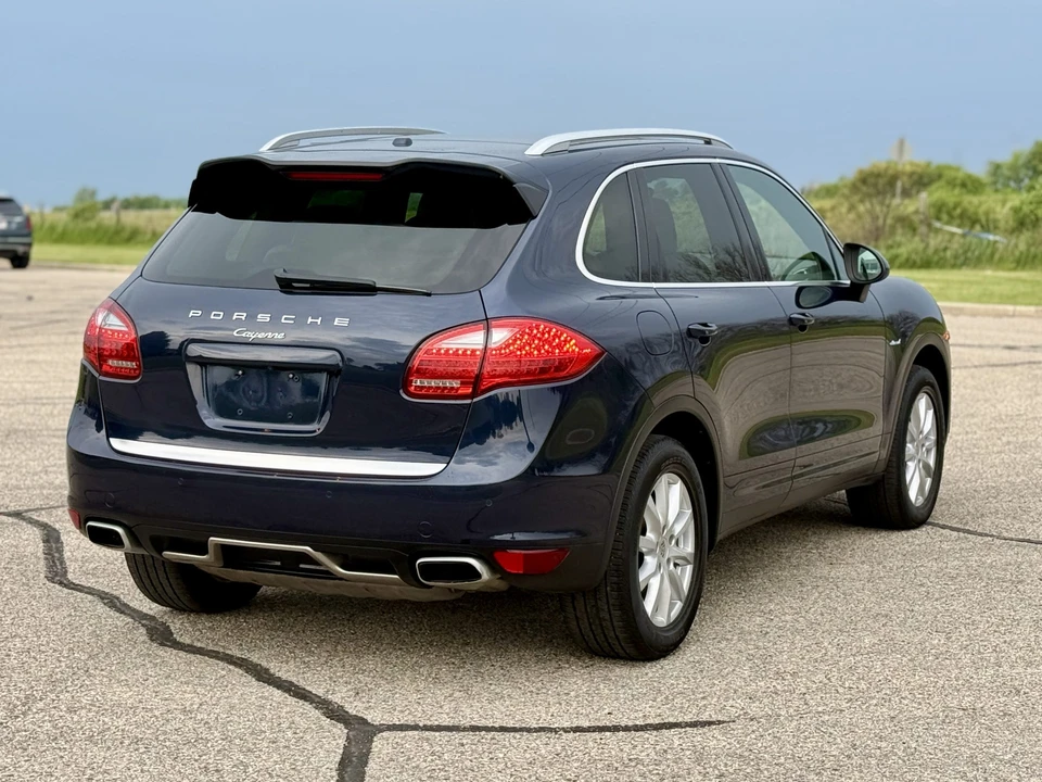 2014 Porsche 958 Cayenne Diesel - Image 18 of 31