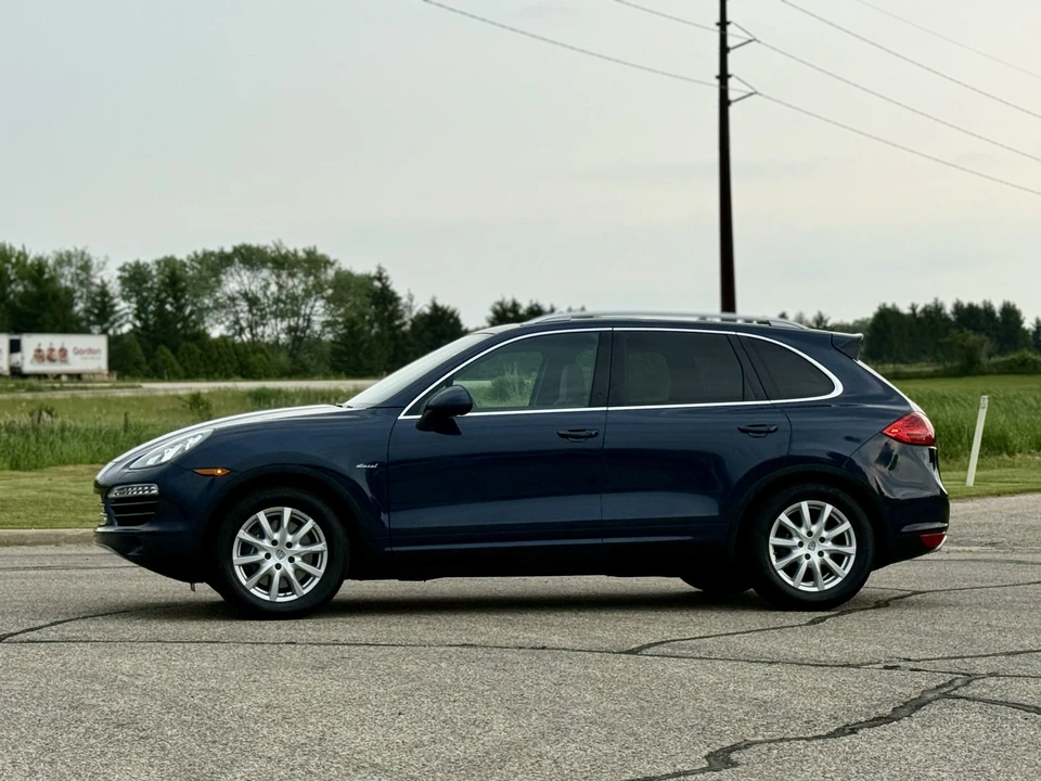 2014 Porsche 958 Cayenne Diesel - Image 14 of 31