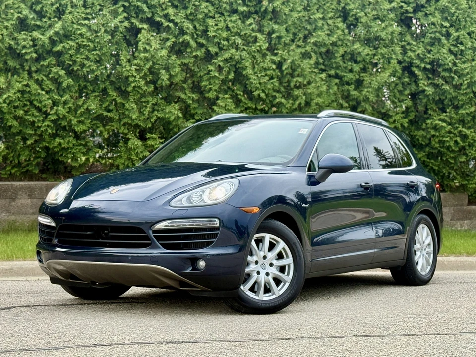 2014 Porsche 958 Cayenne Diesel - Image 2 of 31