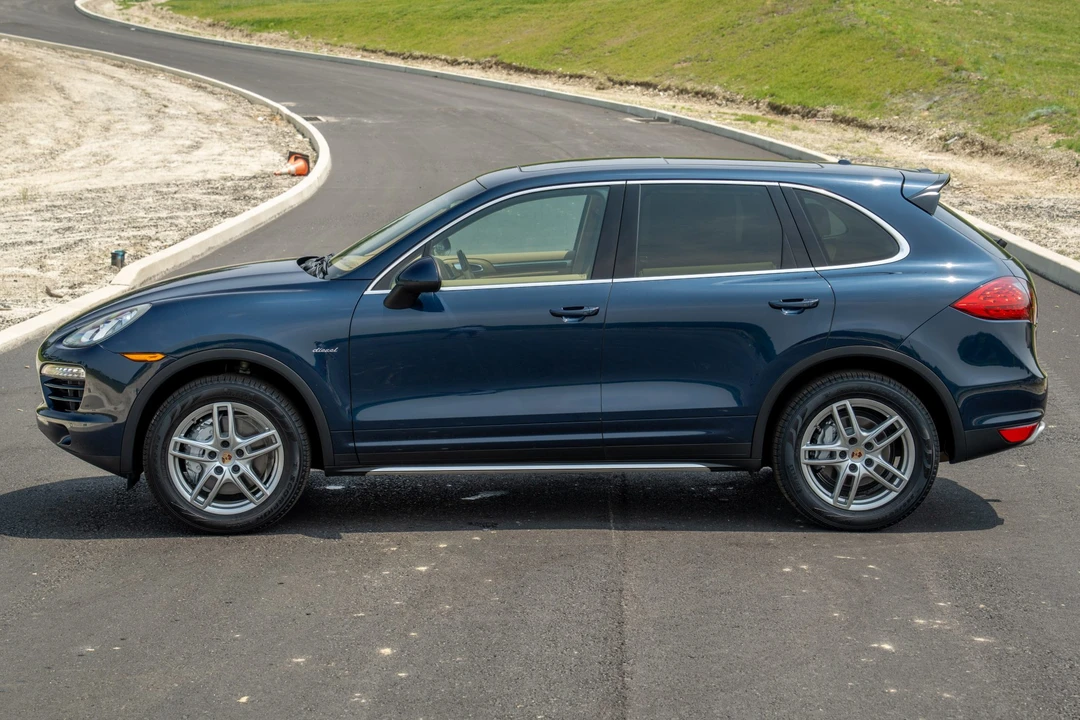 2014 Porsche 958 Cayenne Diesel - Image 7 of 31