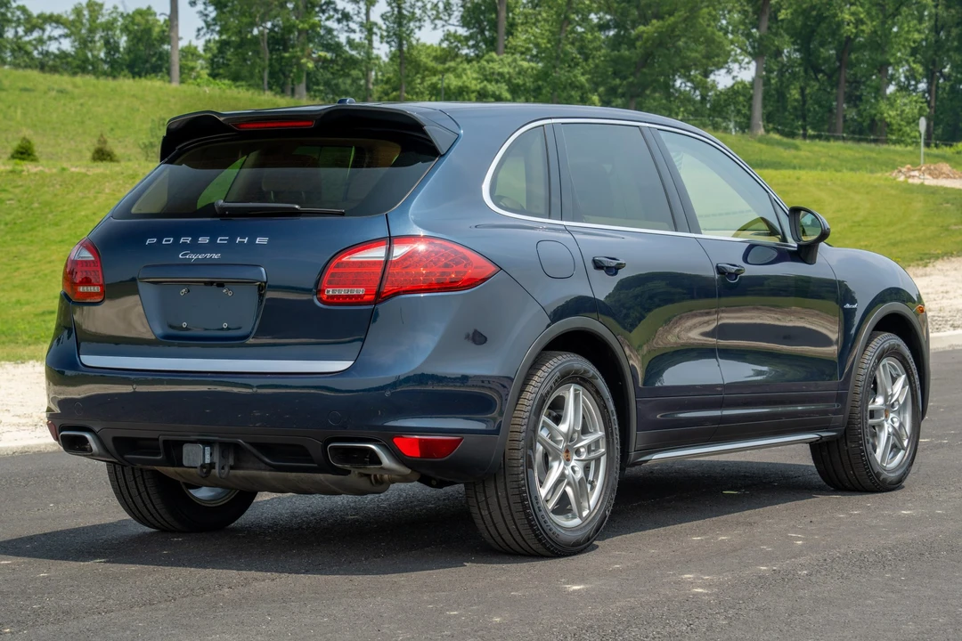 2014 Porsche 958 Cayenne Diesel - Image 15 of 31