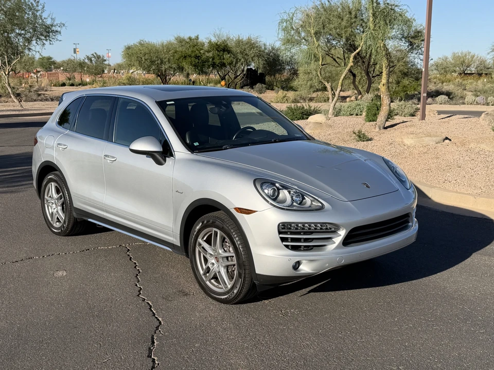 2014 Porsche 958 Cayenne Diesel - Image 13 of 31