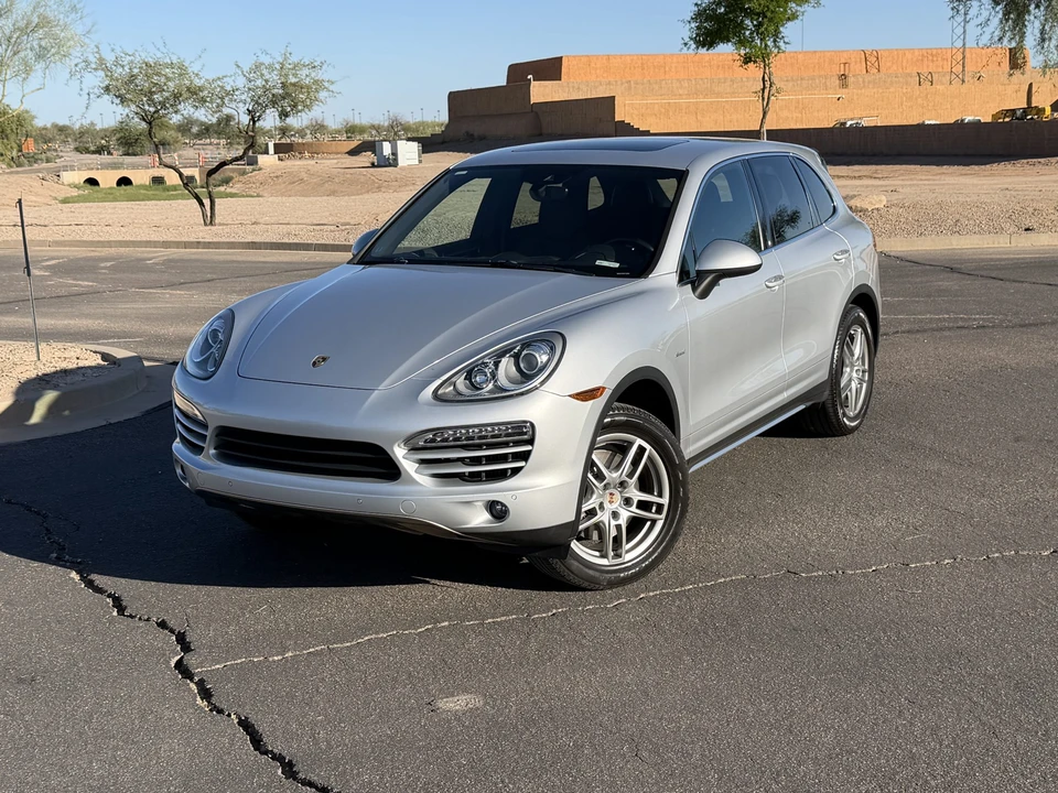2014 Porsche 958 Cayenne Diesel - Image 2 of 31