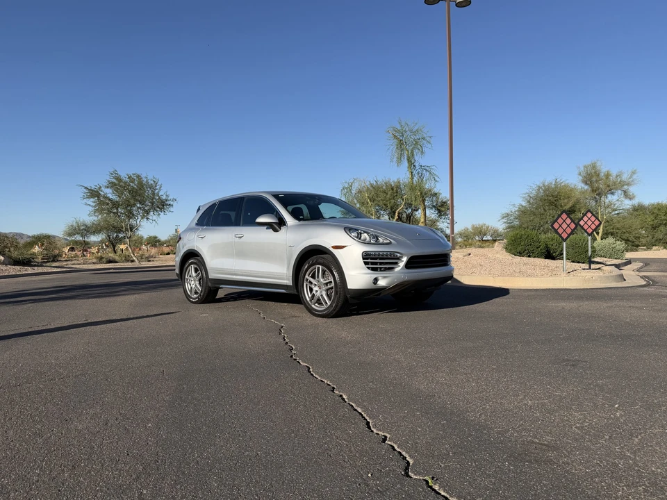 2014 Porsche 958 Cayenne Diesel - Image 12 of 31