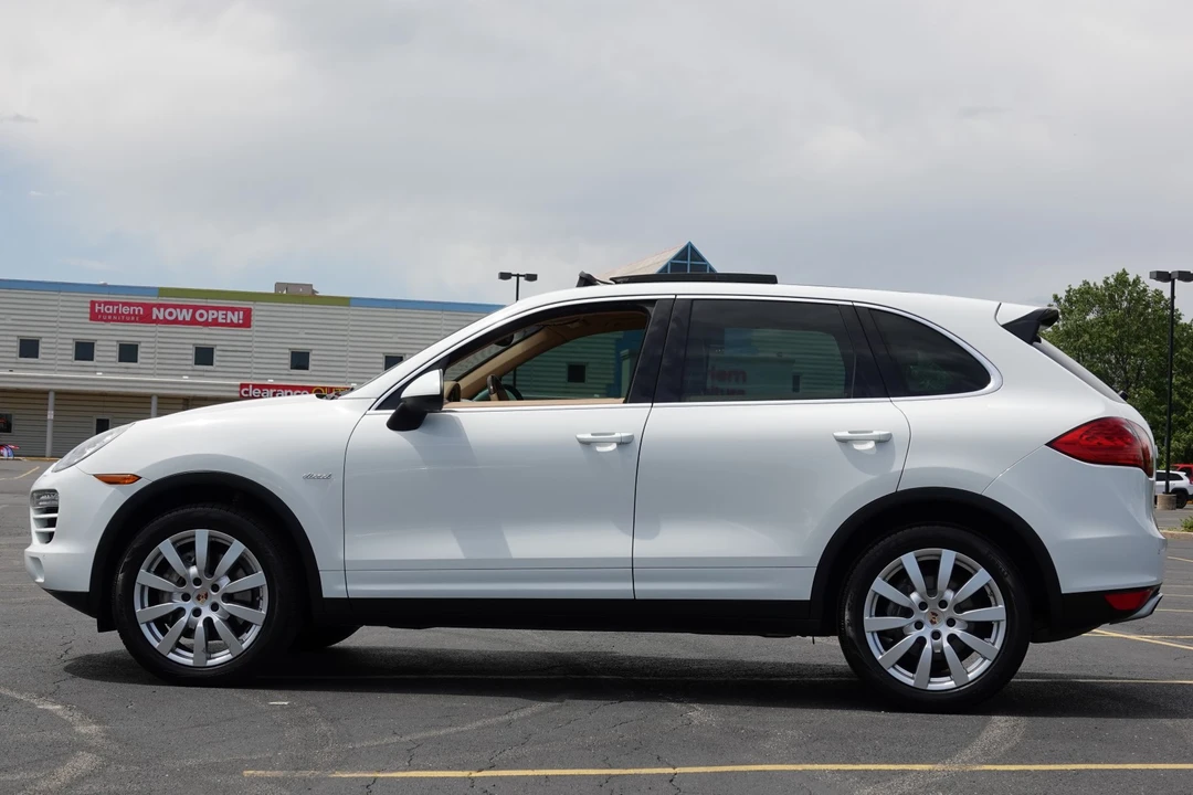 2014 Porsche 958 Cayenne Diesel - Image 13 of 31