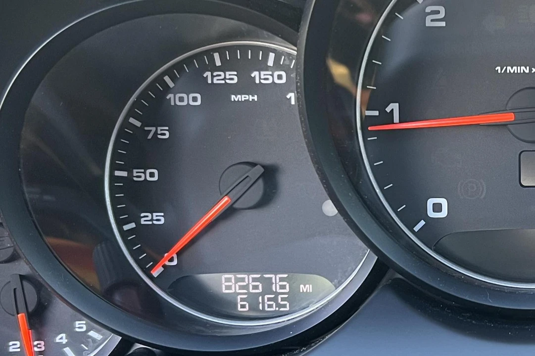 2014 Porsche 958 Cayenne Diesel - Image 10 of 10
