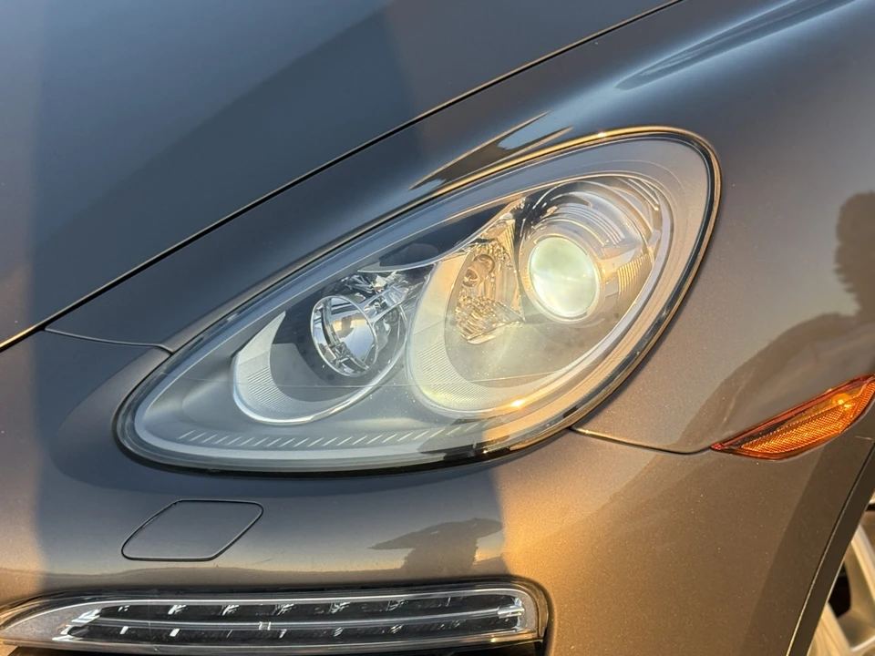 2014 Porsche 958 Cayenne Diesel - Image 17 of 31
