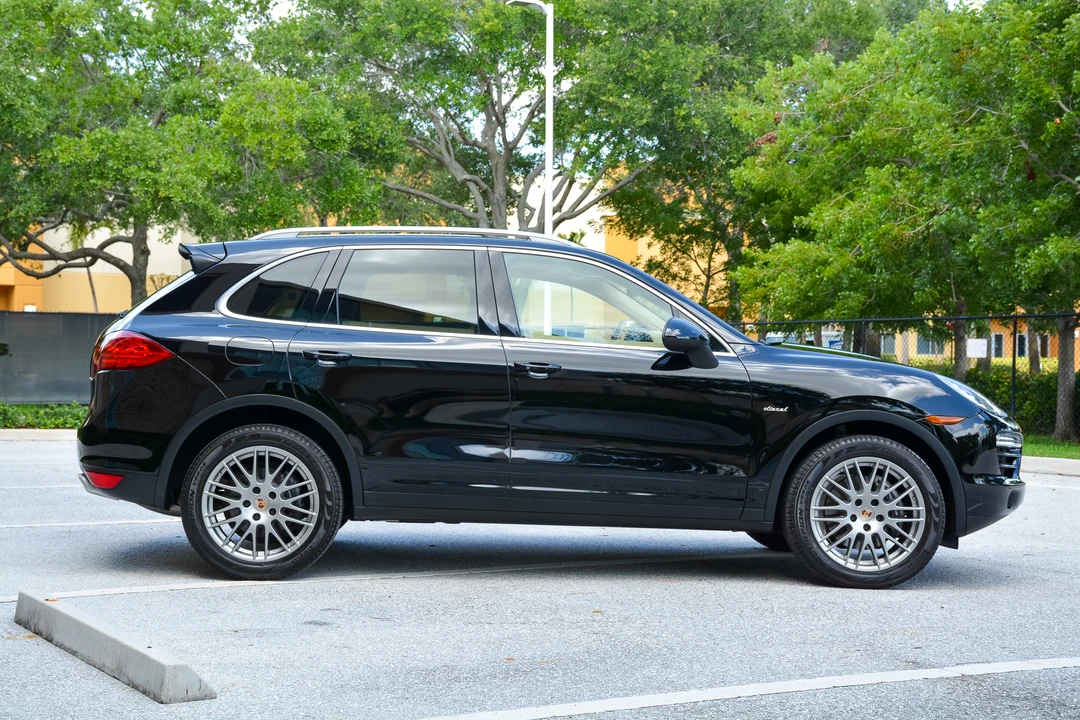 2014 Porsche 958 Cayenne Diesel - Image 7 of 31