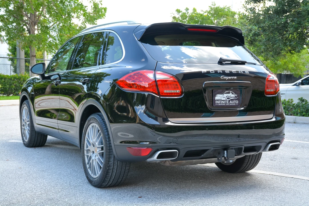 2014 Porsche 958 Cayenne Diesel - Image 11 of 31