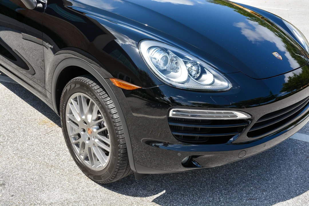 2014 Porsche 958 Cayenne Diesel - Image 16 of 31