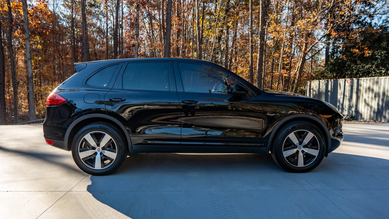 2014 Porsche 958 Cayenne Diesel - Image 7 of 31