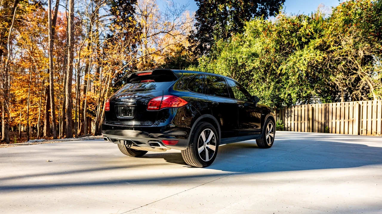 2014 Porsche 958 Cayenne Diesel - Image 12 of 31
