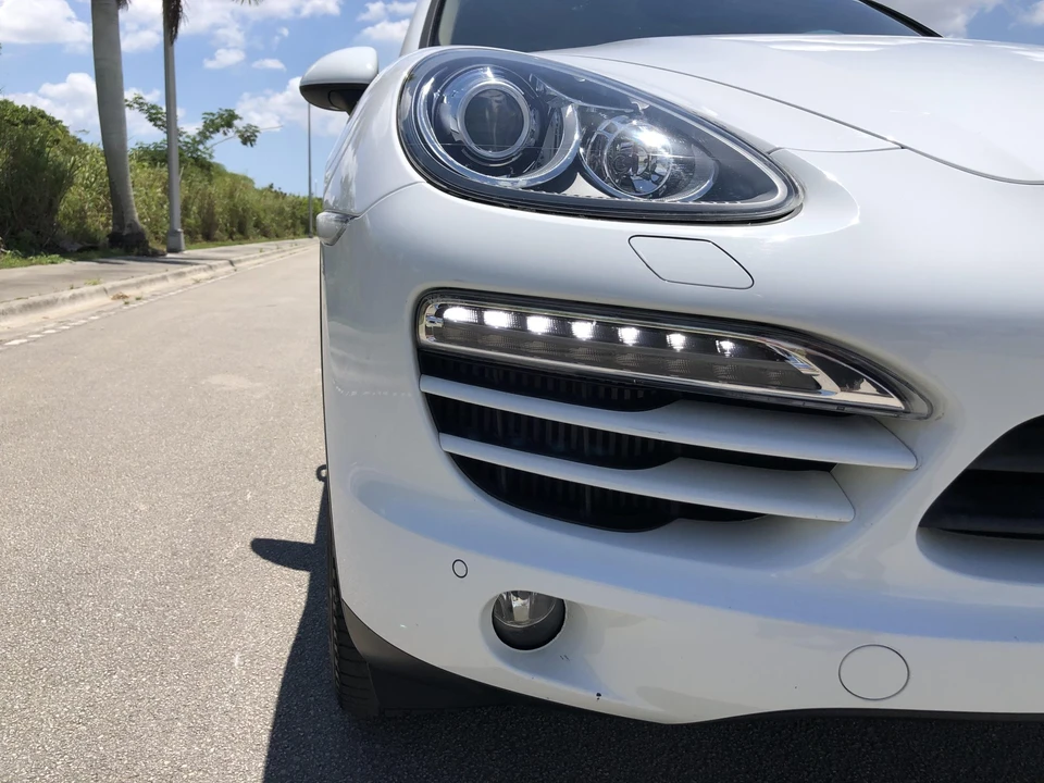 2014 Porsche 958 Cayenne Diesel - Image 30 of 31