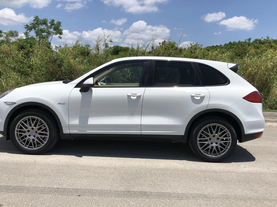 2014 Porsche 958 Cayenne Diesel - Image 11 of 31