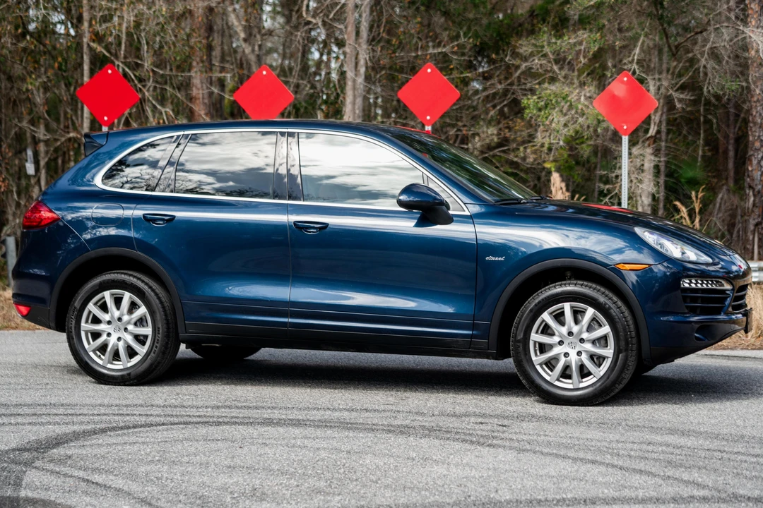 2014 Porsche 958 Cayenne Diesel - Image 3 of 31