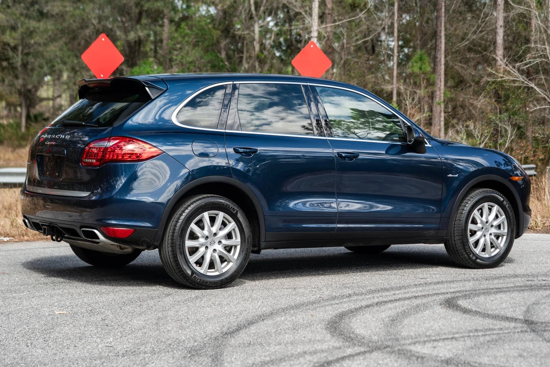 2014 Porsche 958 Cayenne Diesel - Image 24 of 31