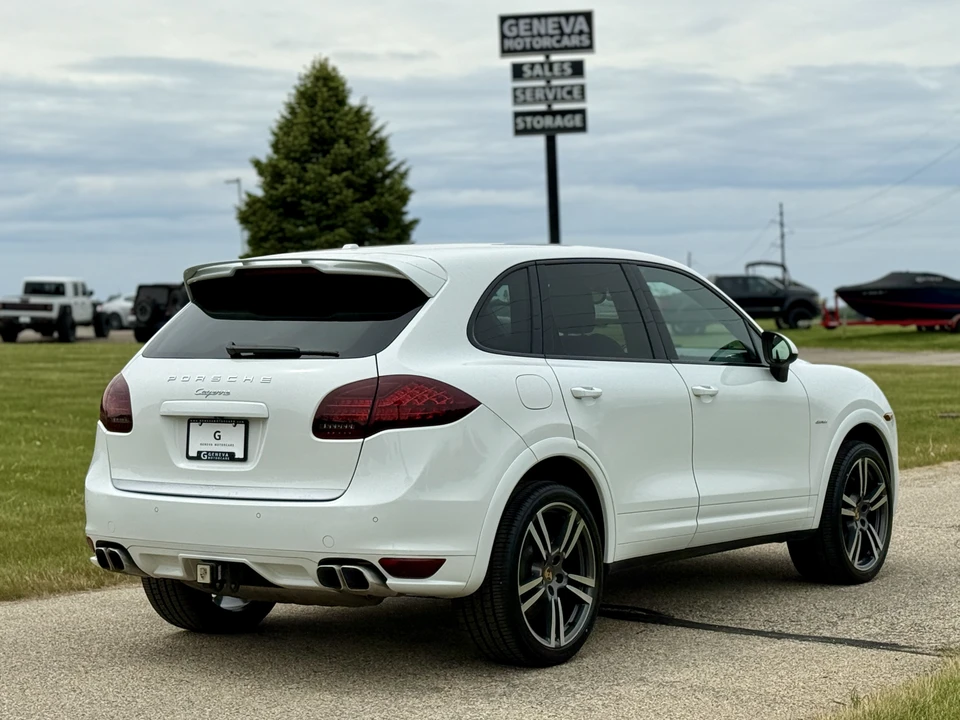 2014 Porsche 958 Cayenne Diesel - Image 15 of 31
