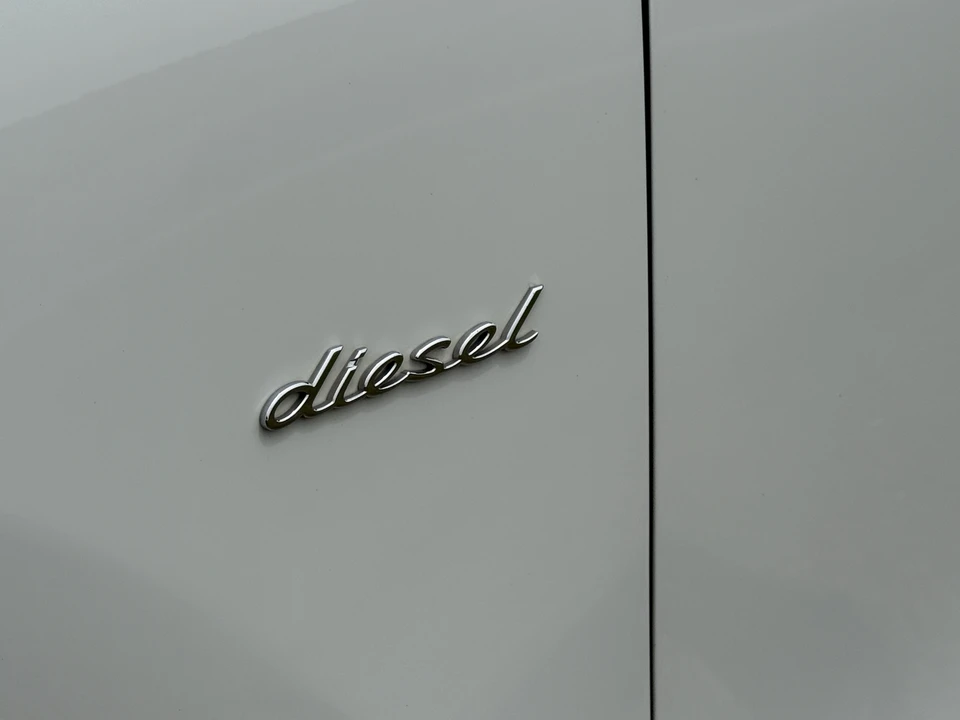 2014 Porsche 958 Cayenne Diesel - Image 19 of 31