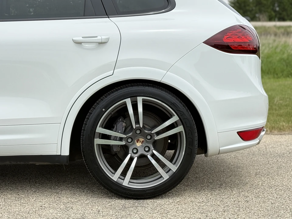 2014 Porsche 958 Cayenne Diesel - Image 31 of 31
